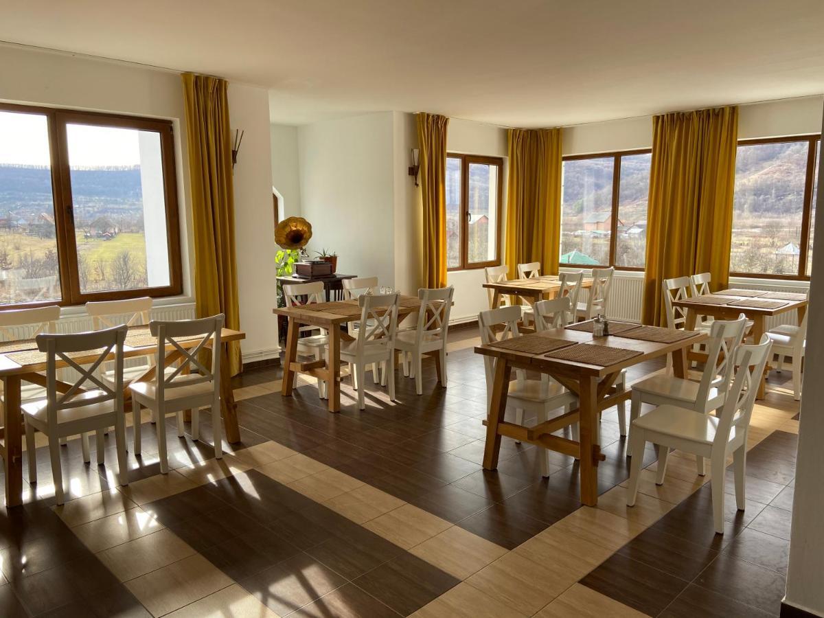 Poeme Hotel Sighetu Marmatiei Bagian luar foto