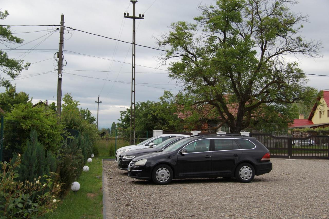 Poeme Hotel Sighetu Marmatiei Bagian luar foto