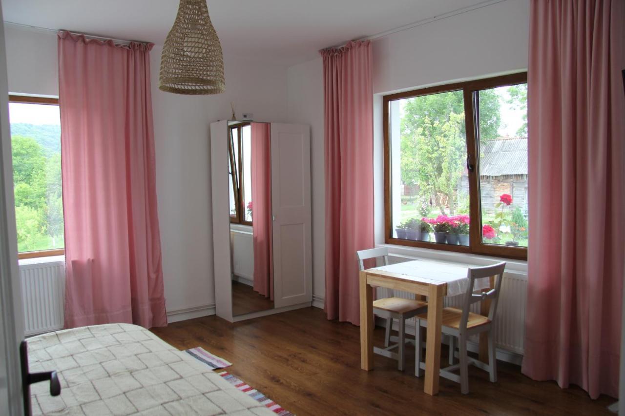 Poeme Hotel Sighetu Marmatiei Bagian luar foto